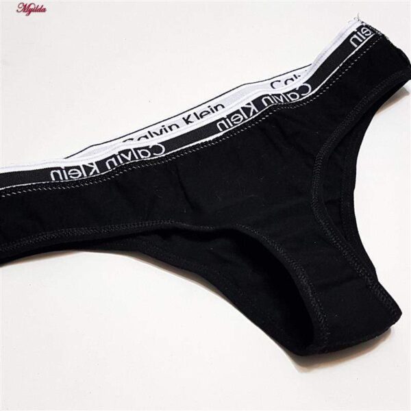 ست شورت و نیم تنه ورزشی زنانه مایا مدل بدون فنر پددار کد MY-4297-5009 رنگ مشکی