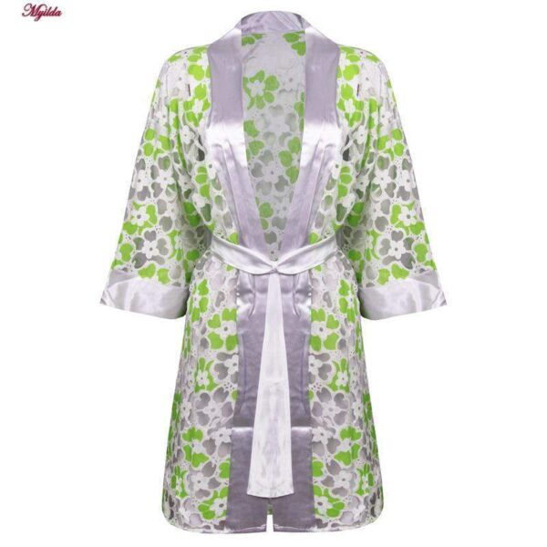 روبدوشامبر زنانه ماییلدا مدل گیپوری گلدار کد 4314 رنگ سبز روشن