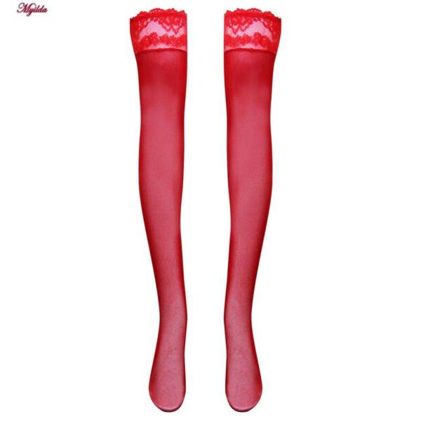 لباس خواب زنانه ماییلدا کد 4419-412 رنگ قرمز به همراه جوراب