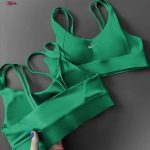 نیم تنه ورزشی زنانه مدل پد دار بدون فنر کد 4521-290P رنگ سبز