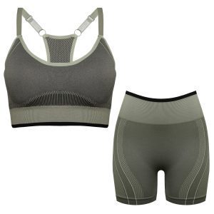 ست نیم تنه و شلوارک ورزشی زنانه ماییلدا مدل بدون فنر پددار کد 4486 رنگ سبز