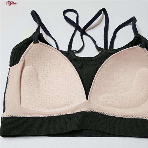 نیم تنه ورزشی زنانه ماییلدا مدل پددار بدون فنر کد 4483 رنگ خاکستری تیره