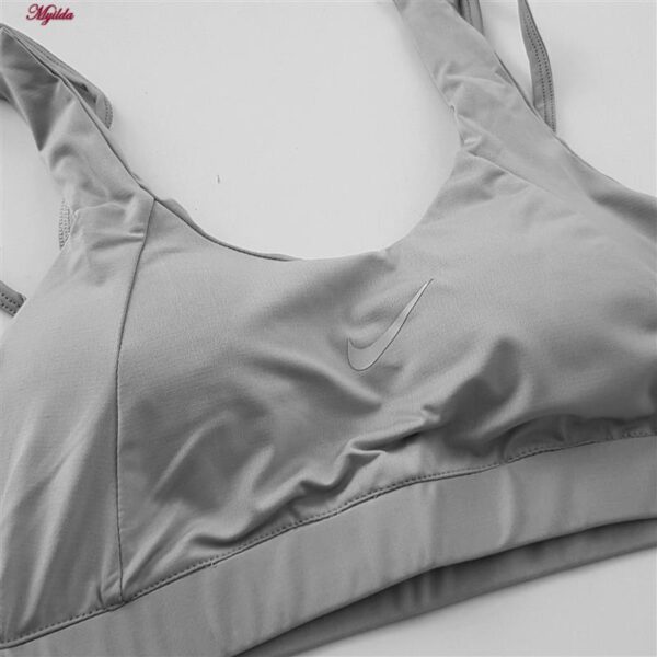 نیم تنه ورزشی زنانه مدل پد دار بدون فنر کد 4521-290P رنگ طوسی