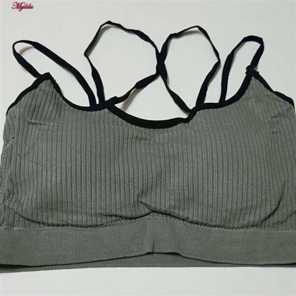 نیم تنه ورزشی زنانه ماییلدا مدل پددار بدون فنر کد 4483 رنگ سبز سدری