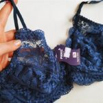 سوتین زنانه پانیذ مدل فنردار گیپوری کد 66367-new رنگ سرمه ای