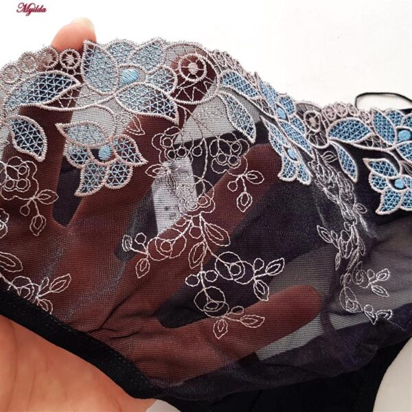 ست شورت و سوتین زنانه برتا مدل فنردار گیپوری کد 4734-1021