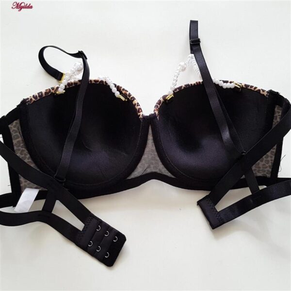 ست شورت و سوتین زنانه ماییلدا مدل فنردار پوش آپ مرواریدی کد 4750