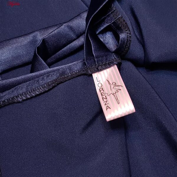 لباس خواب زنانه لورنزا مدل ساتن بند گلدار بغل نردبانی کد 4715-2041 رنک سرمه ای به همراه کش مو