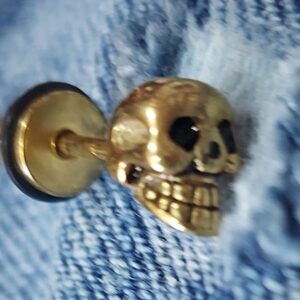 پرسینگ طرح اسکلت طلایی کد R-422