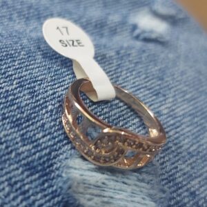 انگشتر طلایی نگین دار کد R-440