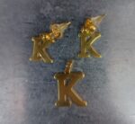 ست گوشواره و پلاک حروف انگلیسی