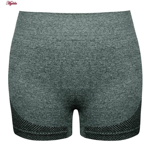 شلوارک ورزشی زنانه ماییلدا مدل پشت چین دار کد 4846 رنگ سبز