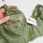 سوتین زنانه کارنا رز مدل فنردار کش پهن گیپوری کد 4934-332 رنگ سبز