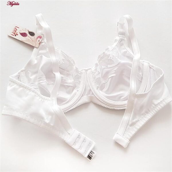 سوتین زنانه لین مدل لبه گیپوری فنردار کد 4681-521 رنگ سفید