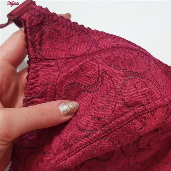 سوتین زنانه ماییلدا مدل بدون فنر کد 5053 رنگ زرشکی