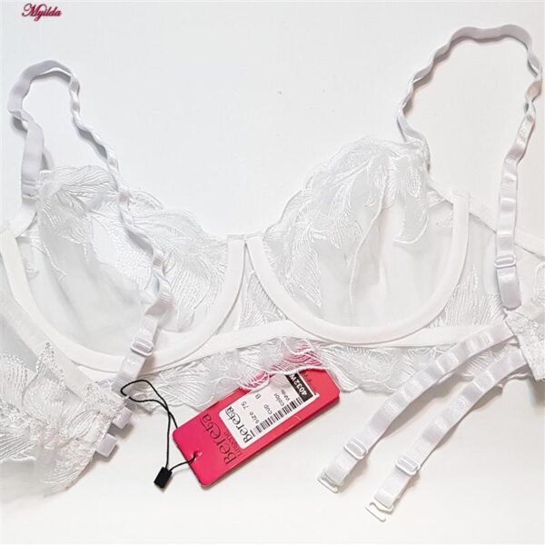 ست شورت و سوتین زنانه برتا مدل فنردار کد 5108-4032-W رنگ سفید به همراه نگهدارنده جوراب