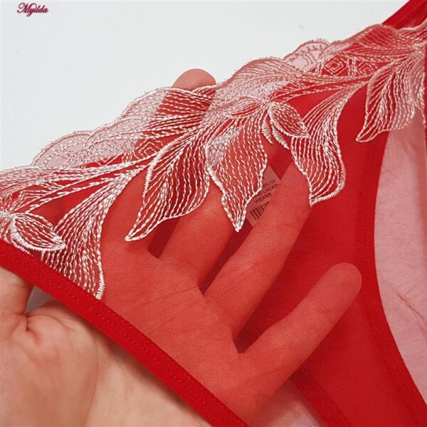 ست شورت و سوتین زنانه برتا مدل فنردار کد 5108-4032-R رنگ قرمز به همراه نگهدارنده جوراب