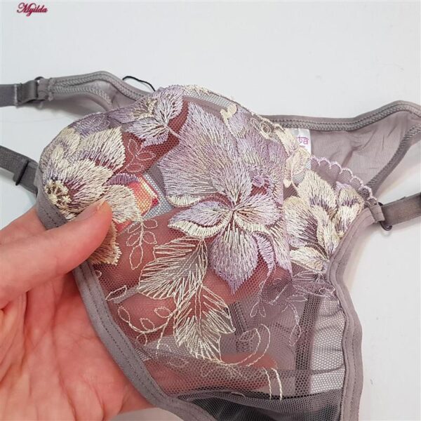 ست شورت و سوتین زنانه برتا مدل فنردار کد 5100-2420-GP رنگ نسکافه ای بسته 3 عددی