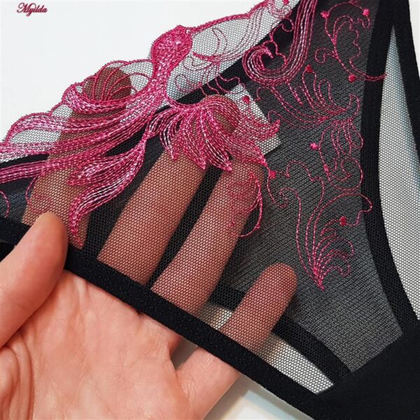 ست شورت و سوتین زنانه برتا مدل فنردار کد 5112-2511-EB رنگ مشکی