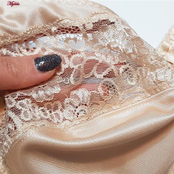 سوتین زنانه شاندرمن مدل Adonis فنردار کد 5080-2240-26 رنگ کرم