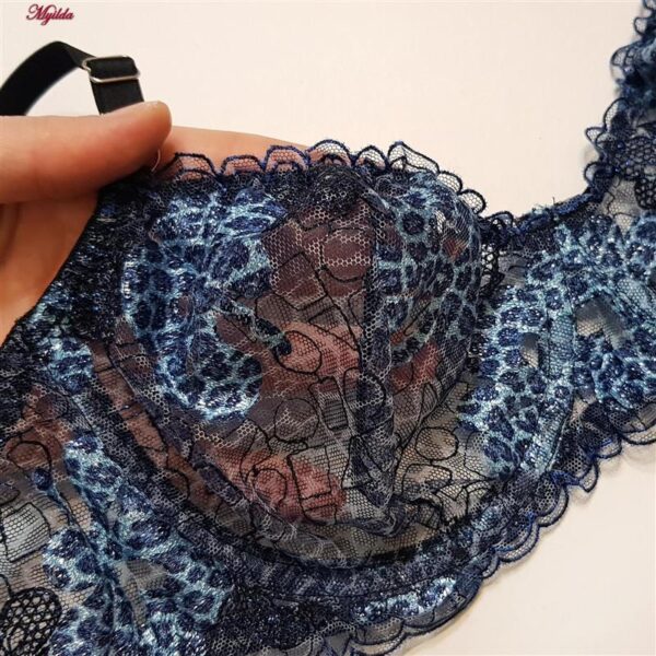 ست شورت و سوتین زنانه برتا مدل فنردار پلنگی کد 5104-4041-BLL رنگ آبی به همراه نگهدارنده جوراب