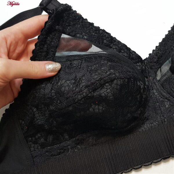 سوتین زنانه ماییلدا مدل دانتل پروانه کش پهن بدون فنر کد 5058 رنگ مشکی