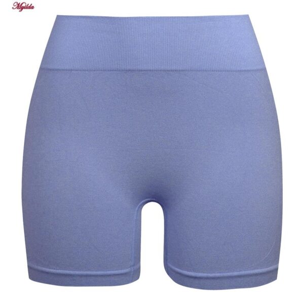 ست نیم تنه و شلوارک ورزشی زنانه ماییلدا مدل سیملس پشت چین دار پددار کد 5172 رنگ آبی