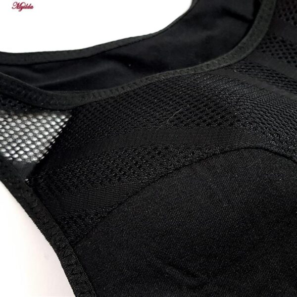 نیم تنه ورزشی زنانه ماییلدا مدل 3785 رنگ مشکی