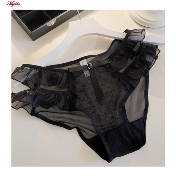 شورت زنانه ماییلدا مدل گیپور کد 5255-2250-4 رنگ مشکی