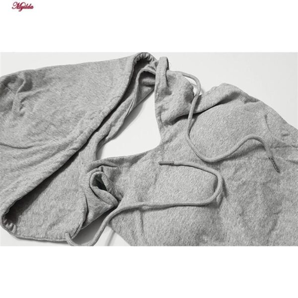 کراپ‌تاپ کلاه دار زنانه ماییلدا مدل 5260-259 رنگ طوسی