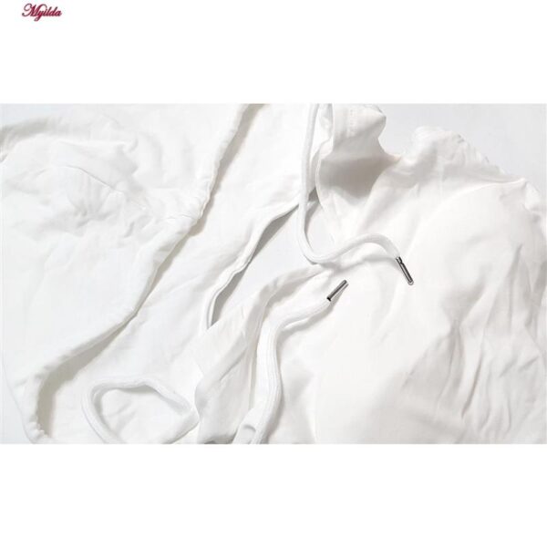 کراپ‌تاپ کلاه دار زنانه ماییلدا مدل 5260-259 رنگ سفید