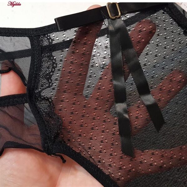 شورت زنانه ماییلدا مدل گیپور کد 5255-2250-4 رنگ مشکی