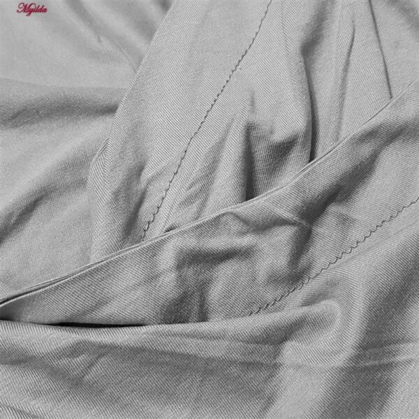 ست تی شرت و شلوارک ورزشی زنانه مدل 5223-697p رنگ طوسی