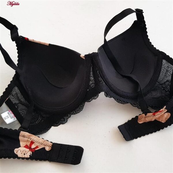 ست شورت و سوتین زنانه پانیذ مدل پوش آپ فنردار کاپ اسفنجی بند متحرک کد 4689-14