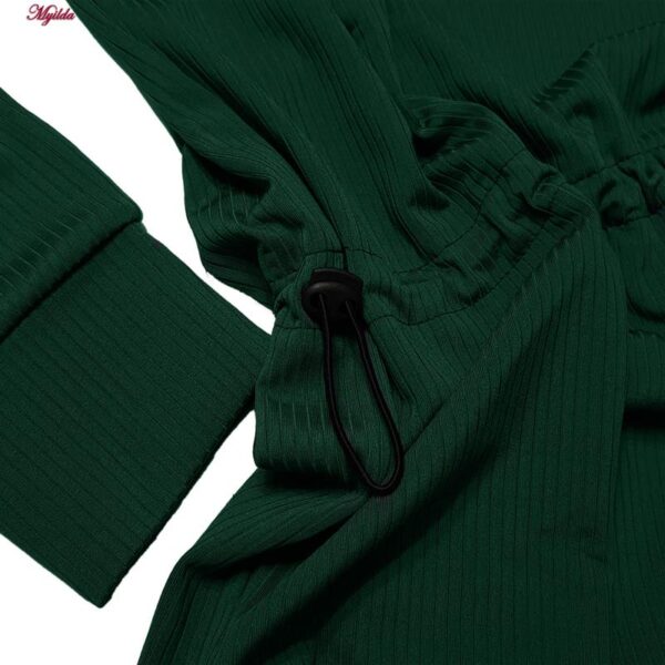 گرمکن ورزشی زنانه مدل 5218-690p رنگ سبز یشمی