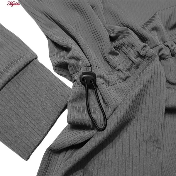 پیراهن ورزشی زنانه مدل 5218-690p رنگ طوسی