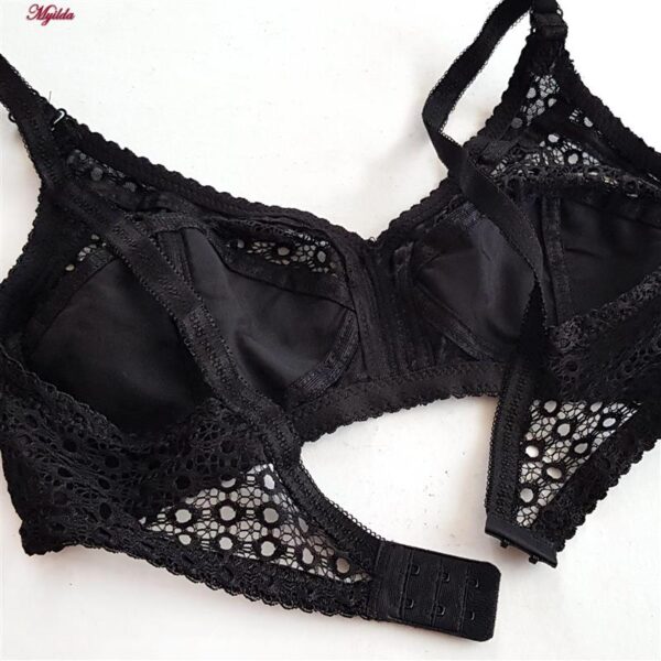 سوتین بدون فنر زنانه پانیذ کد 66500-NEW رنگ مشکی