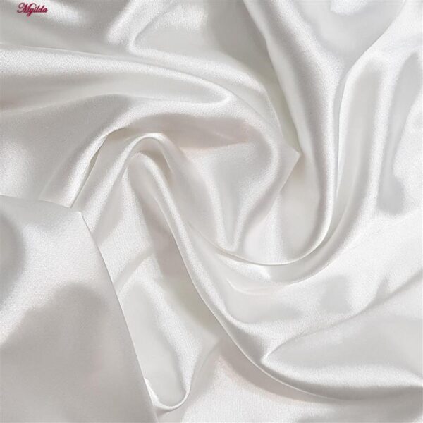 لباس خواب زنانه مدل ساتن 5246-F08 رنگ سفید