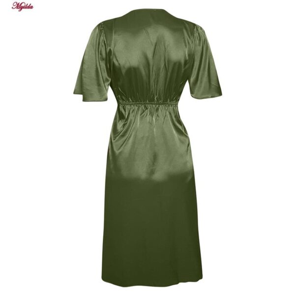 لباس خواب زنانه مدل ساتن 5246-F08 رنگ سبز