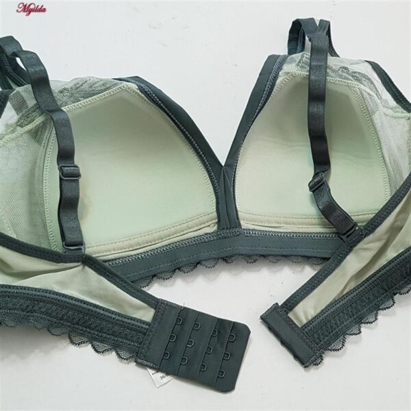 ست شورت و سوتین زنانه ماییلدا مدل پاپیون بدون فنر کاپ اسفنجی کد 5300-A881 رنگ سبز روشن