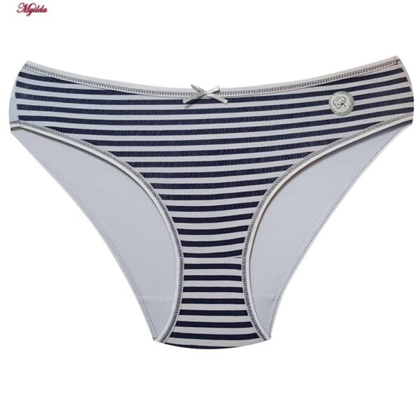 شورت زنانه فیتن فرخ زادی مدل پنبه ای کد 5177-10-11-12-13 بسته 4 عددی