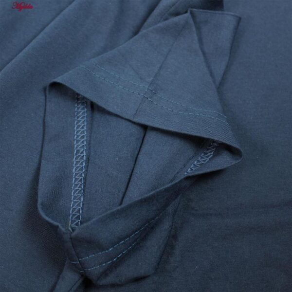 تی شرت آستین کوتاه مردانه روان بخش مدل کلاسیک رنگ سرمه ای