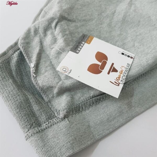 ست شورت و نیم تنه ورزشی زنانه ماییلدا مدل 5368