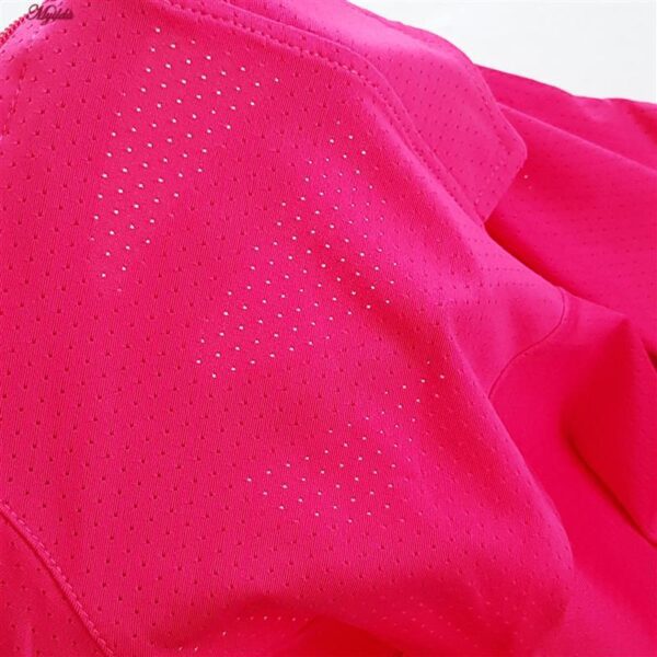 تی شرت آستین کوتاه ورزشی زنانه ماییلدا مدل 5338-556