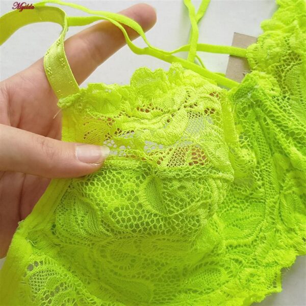 سوتین فنردار زنانه ماییلدا مدل هارنس ضربدری 5334