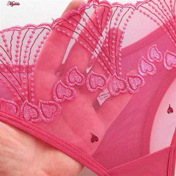 ست شورت و سوتین زنانه برتا مدل فنردار کد 5339-2021