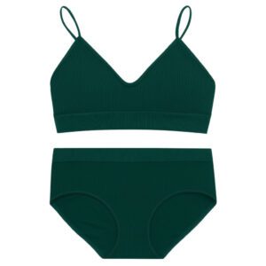 ست نیم‌تنه و شلوارک ورزشی زنانه ماییلدا مدل 5368