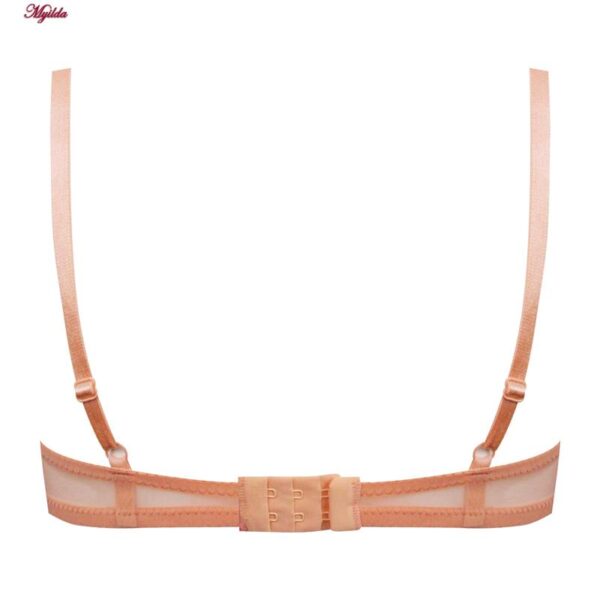 ست شورت و سوتین زنانه برتا مدل فنردار گیپور کد 4695-2020LC