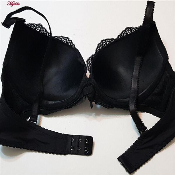 سوتین اسفنجی زنانه پدلی مدل بند متحرک فنردار 5133-P137-1