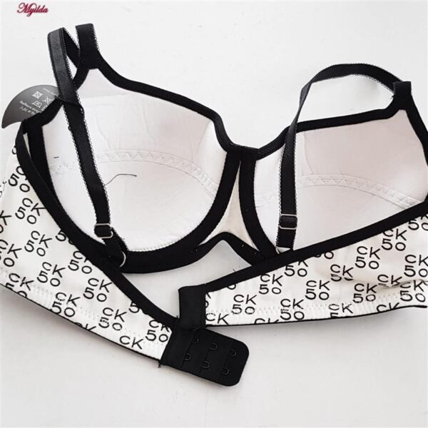 سوتین فنردار زنانه میسا مدل 5342-9040